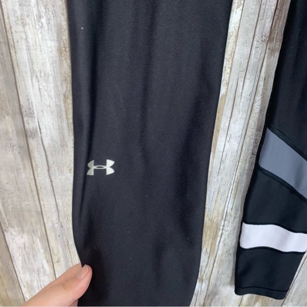Under Armor Compression Leggings - image 3